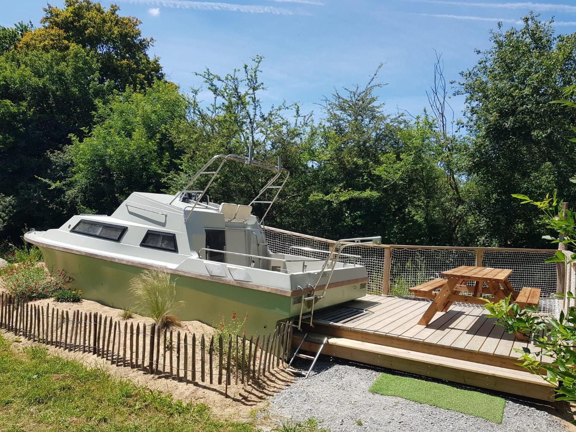 ホテル La Chalan D'Hier Nort-sur-Erdre  エクステリア 写真